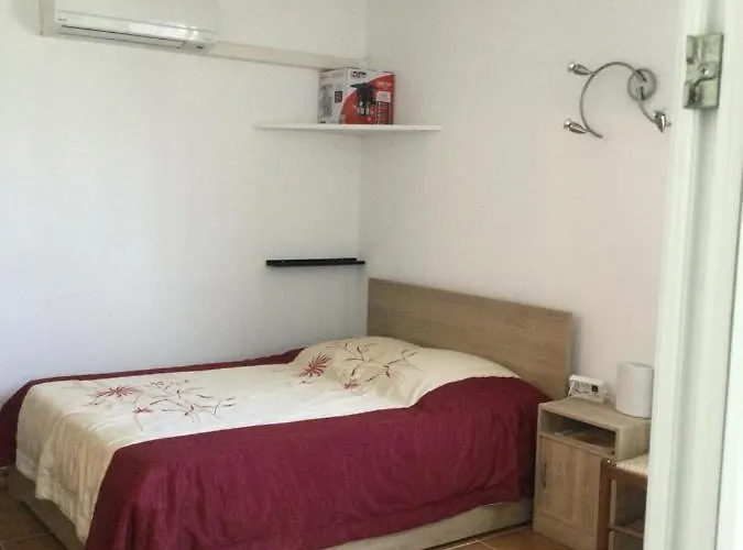 Casa vacanze Maison Au Calme Avec Terrain Et Vue Sur La